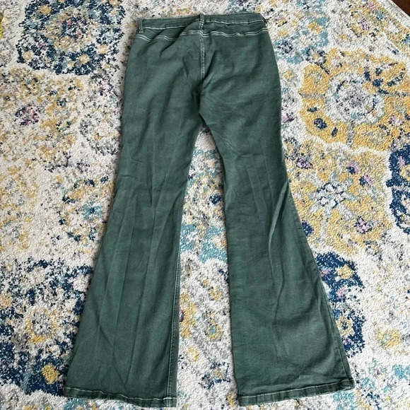 Garage Denim Low Rise Flare Jean Moss green Junior size 9 Retro - Picture 4 of 13
